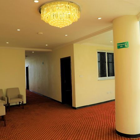 Tewodros Belay International Hotel Lege T'afo Luaran gambar